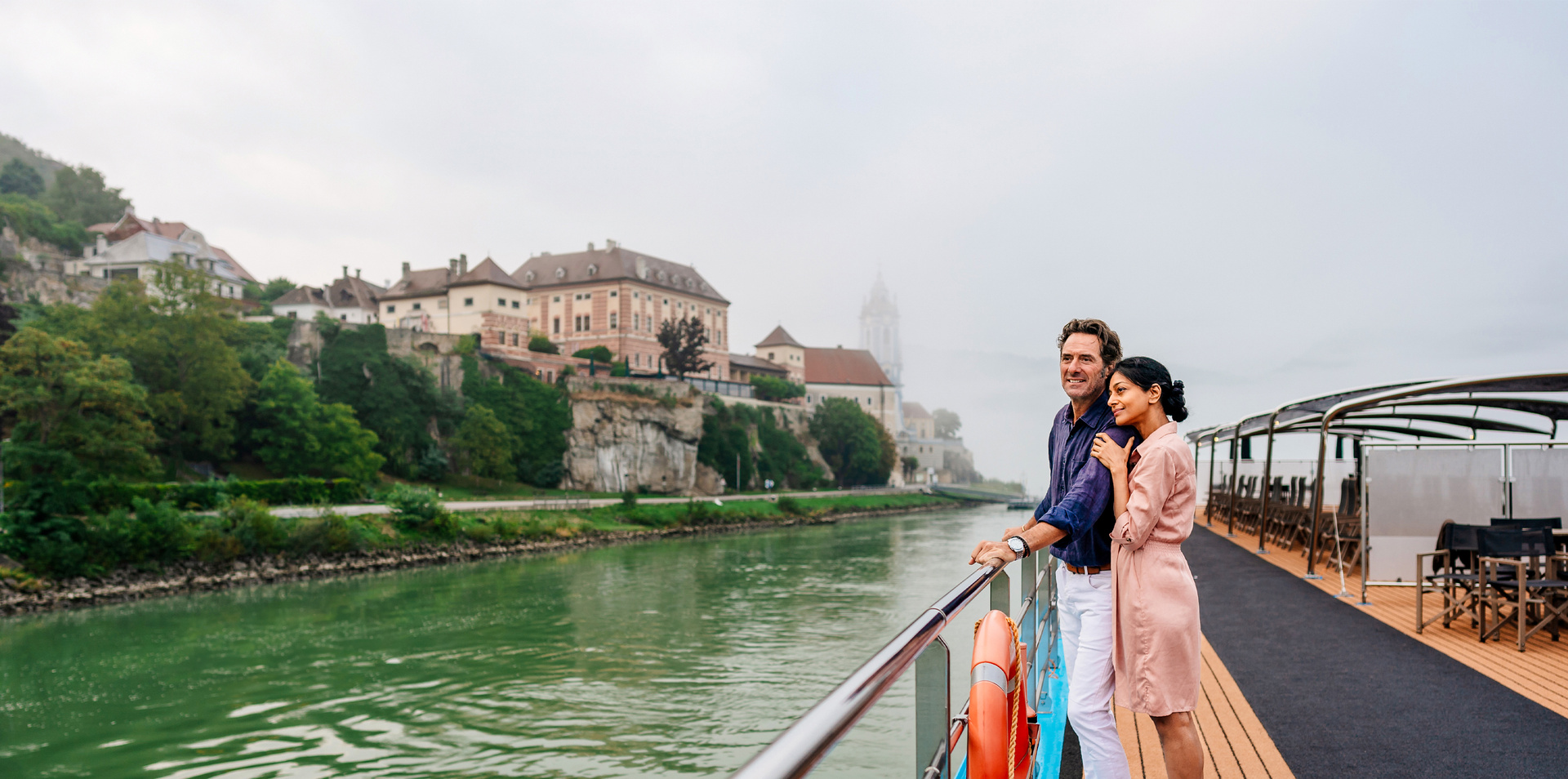 Hero AT Durnstein AmaSonata Sun Deck People PhotogVV VOV04879 1475c126 ba3c 4750 be33 63ce19ebb378